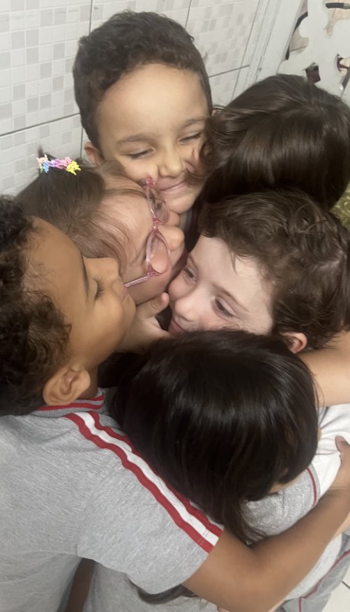 Alunos do Colégio Êxito em um momento de convivência